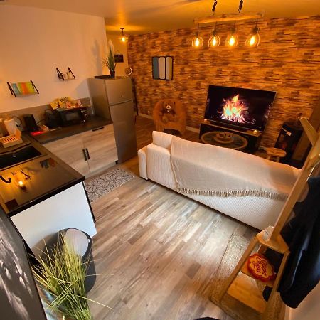 Super Appartement T2 Proche Gare Sens Kültér fotó