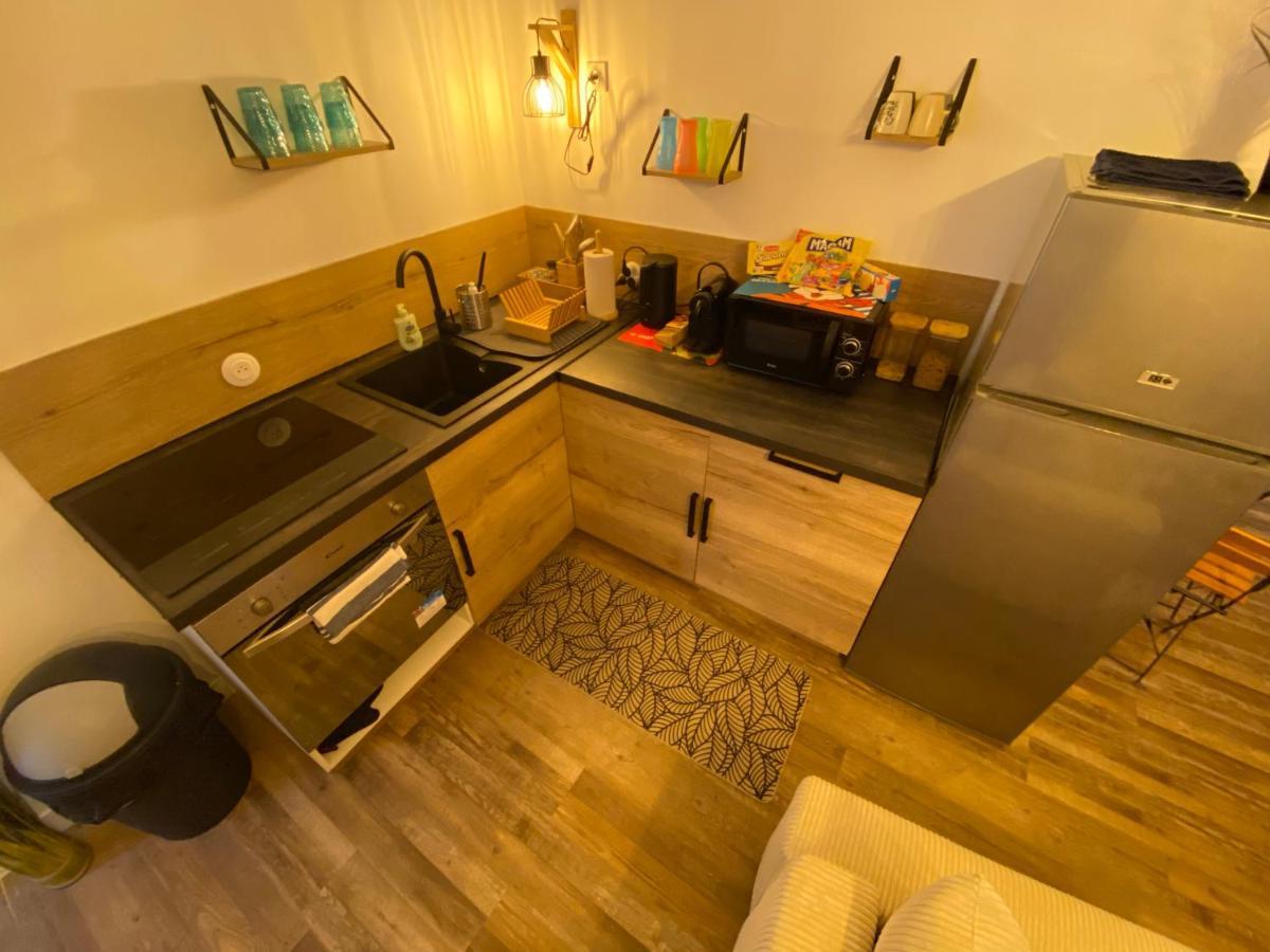 Super Appartement T2 Proche Gare Sens Kültér fotó